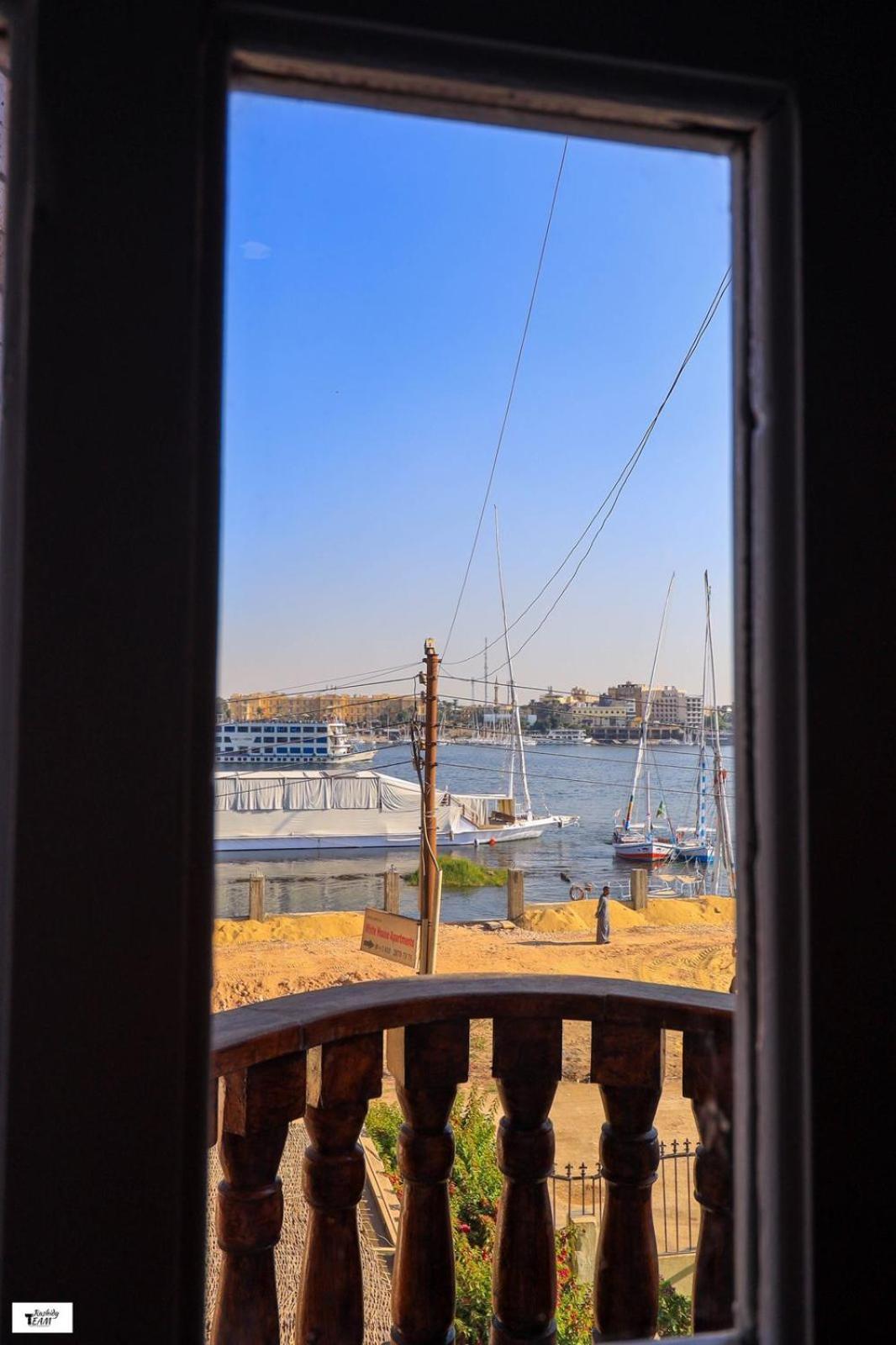 Nile Castle Apartamento Luksor Exterior foto